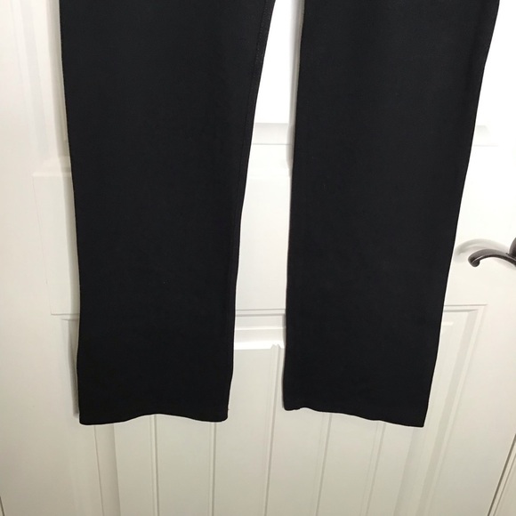 Betabrand Straight-Leg Classic Dress Pant Yoga Pants in Black. - Picture 4 of 9